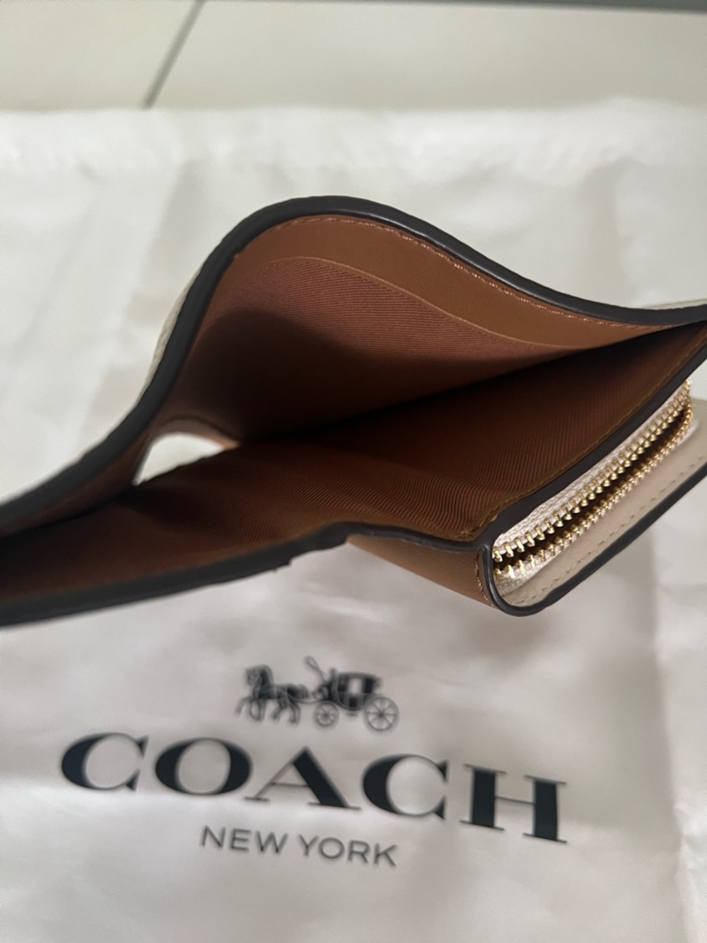 Coach Rowan Satchel In Colorblock And Wallet - Picture 12 of 13